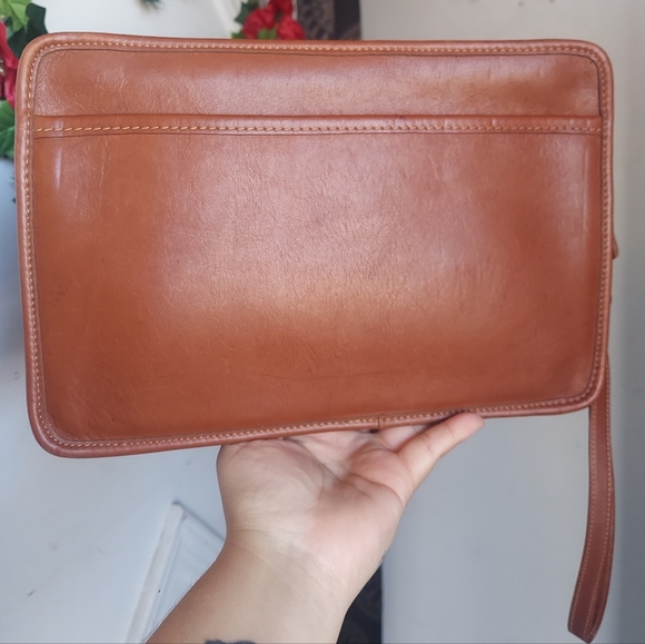 Vintage Coach British Tan Standard Clutch 5140 🤎 READ